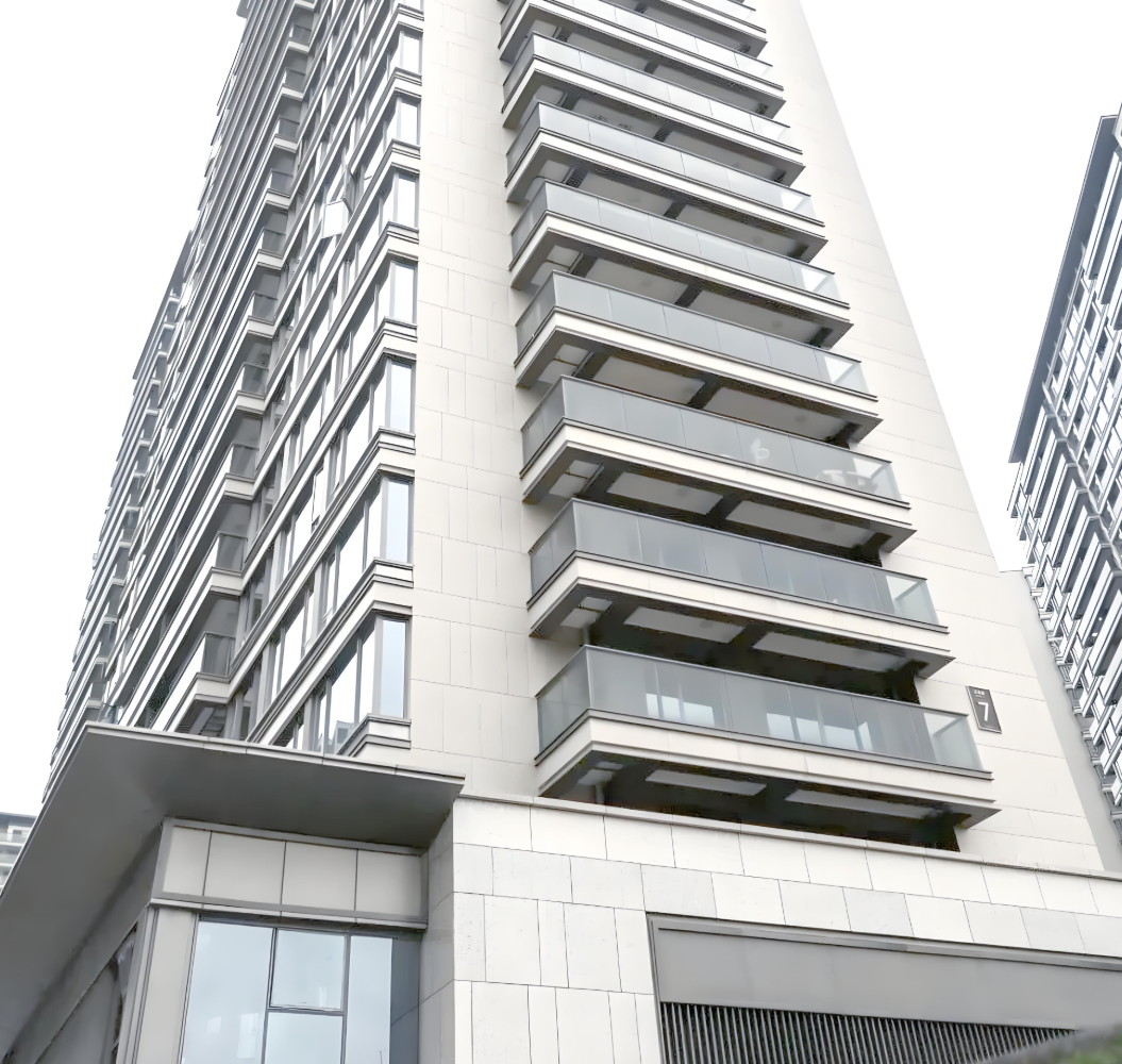 Advantages of Using Stone-Effect Paints and Coatings in High-Rise Buildings