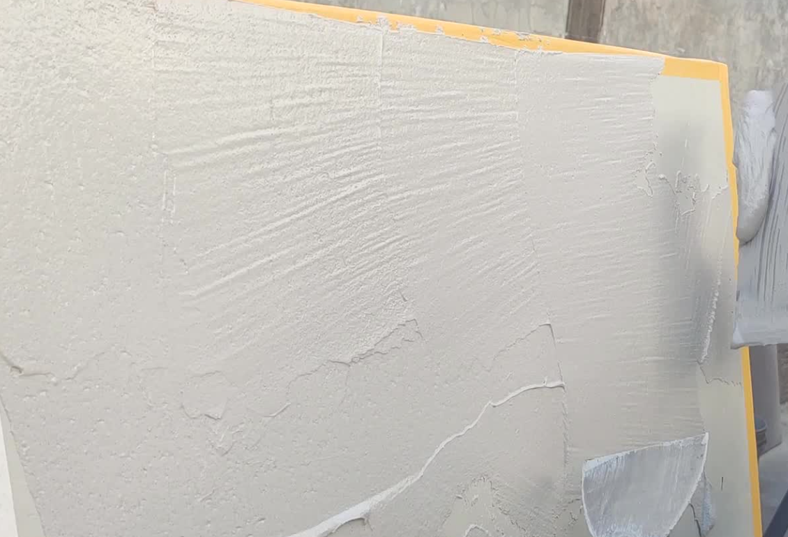Requirements and Impacts on the Putty Layer for Exterior Stone-Effect Coatings and Ordinary Exterior Paints